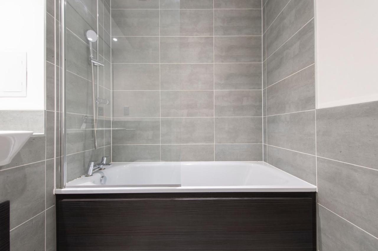 Stunning Luxury 2 Bedroom London Apartment Exterior photo